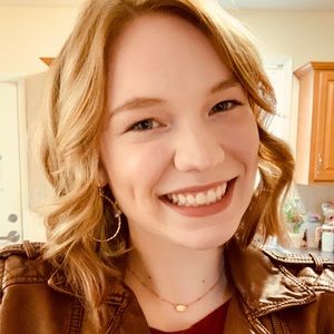 Meet your Posher, Makiah